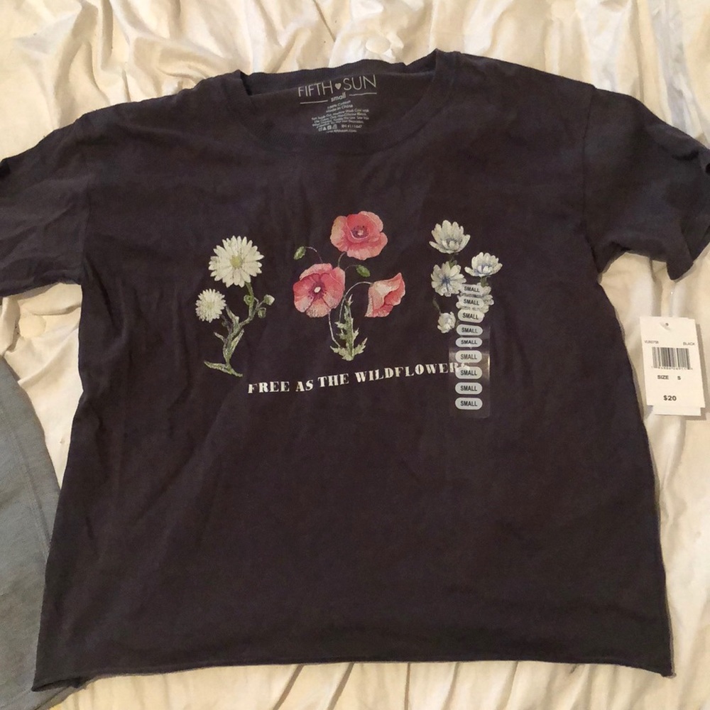 Short sleeve top